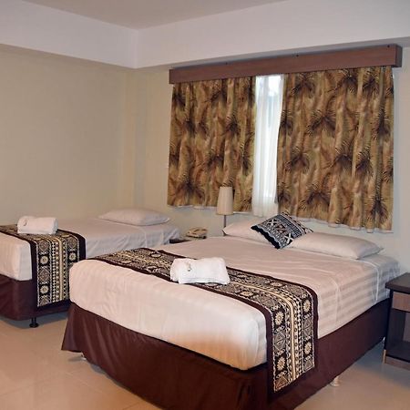 Grand Melanesian Hotel Nadi Buitenkant foto
