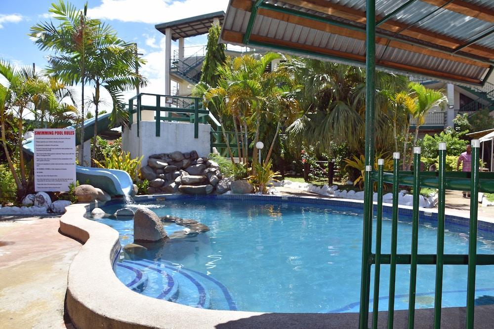 Grand Melanesian Hotel Nadi Buitenkant foto