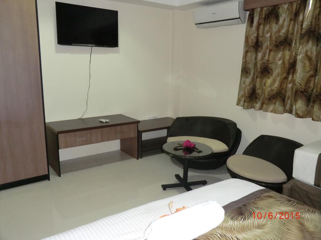 Grand Melanesian Hotel Nadi Buitenkant foto