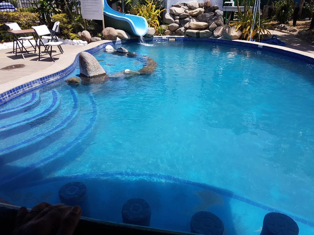 Grand Melanesian Hotel Nadi Buitenkant foto