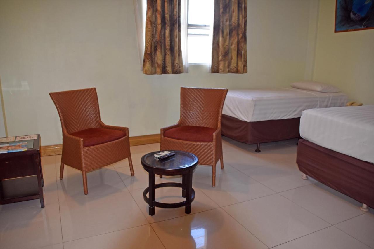 Grand Melanesian Hotel Nadi Buitenkant foto