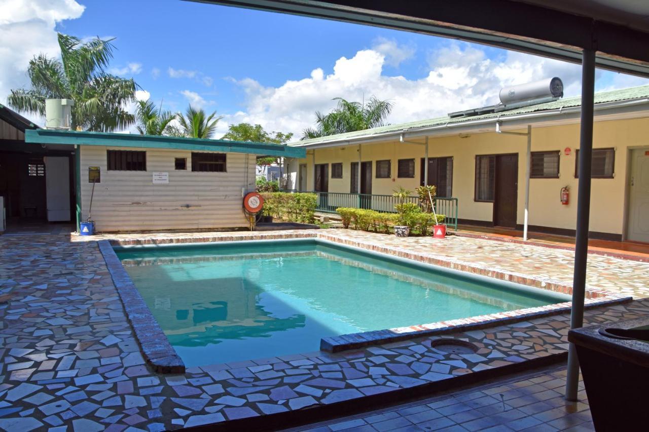 Grand Melanesian Hotel Nadi Buitenkant foto